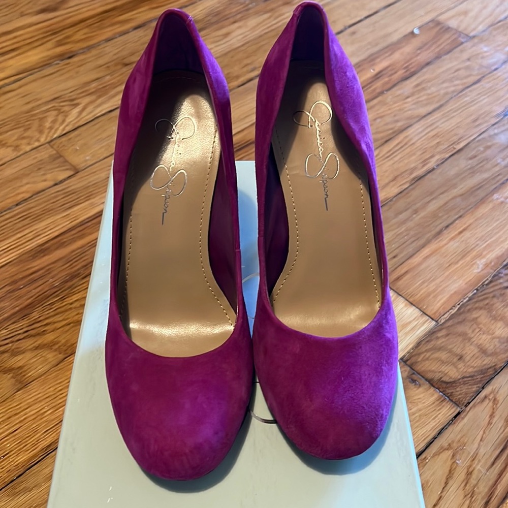 Jessica Simpson suede heels